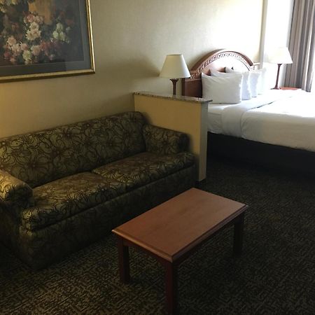 Quality Inn & Suites Winter Park Village Area Orlando Eksteriør billede